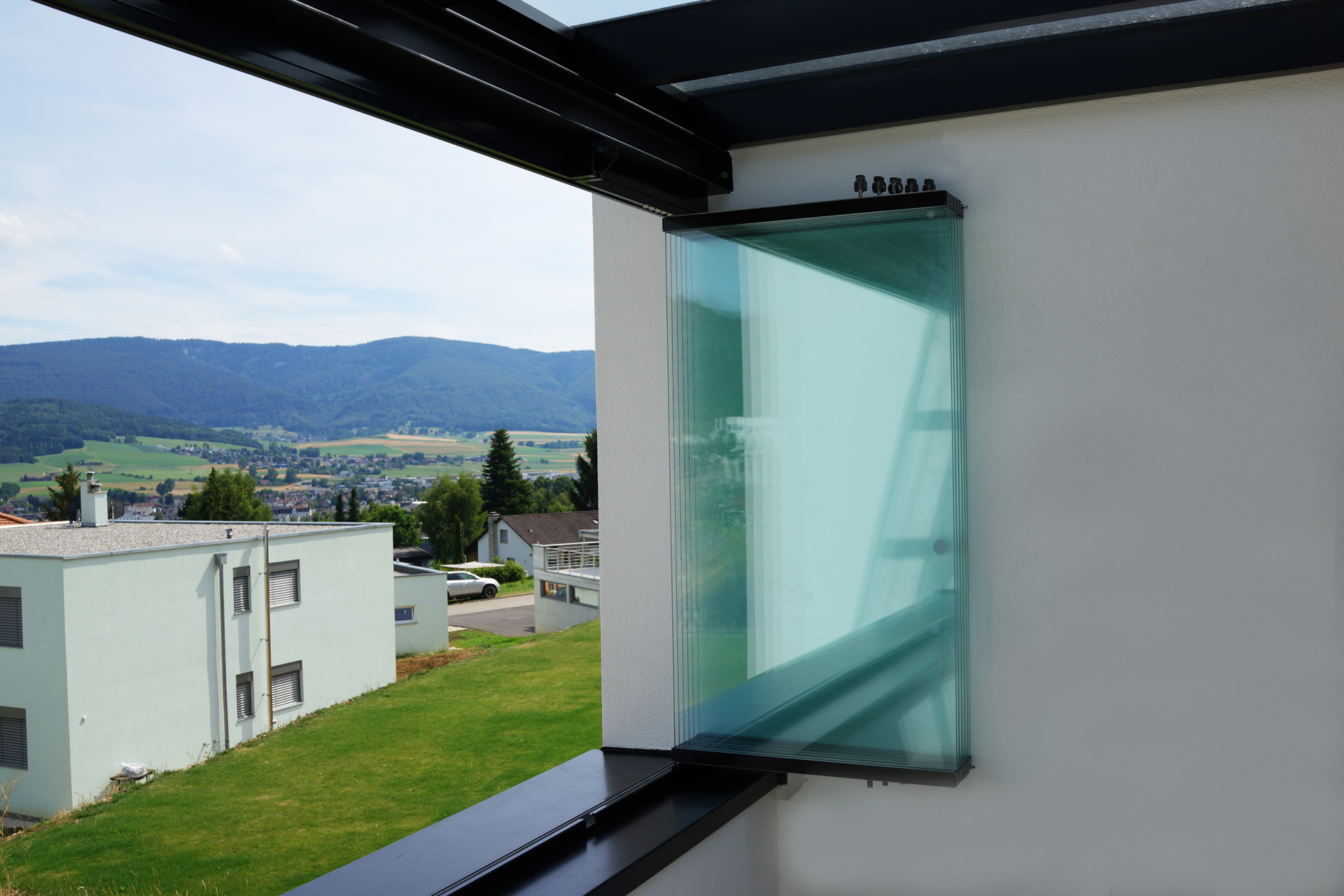 Coulissant pivotant Aweso Panorama EasyFlex 370 : Balcon vitré